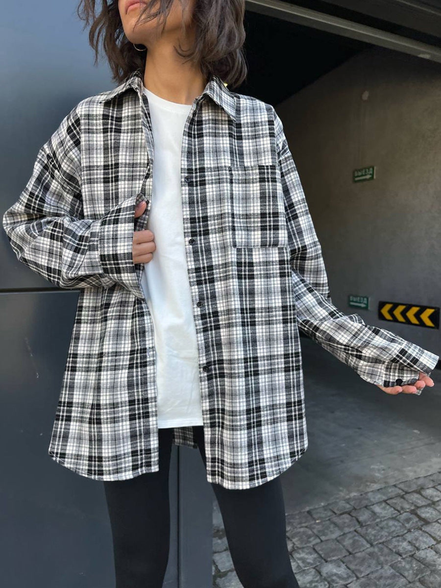 Fashion retro black and white plaid shirt women's medium and long niche outer layered shirt women's clothing
